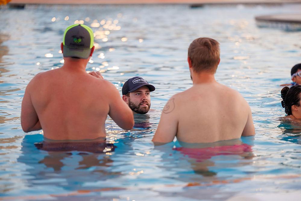 Jubilee - Music At The Pool Photo 85