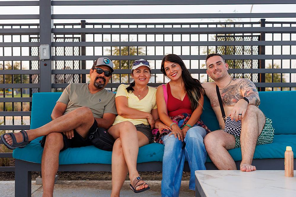 Jubilee - Music At The Pool Photo 55