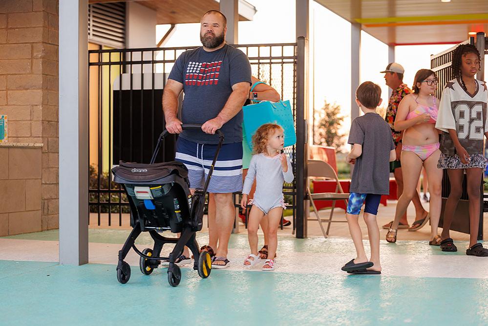 Jubilee - Music At The Pool Photo 54