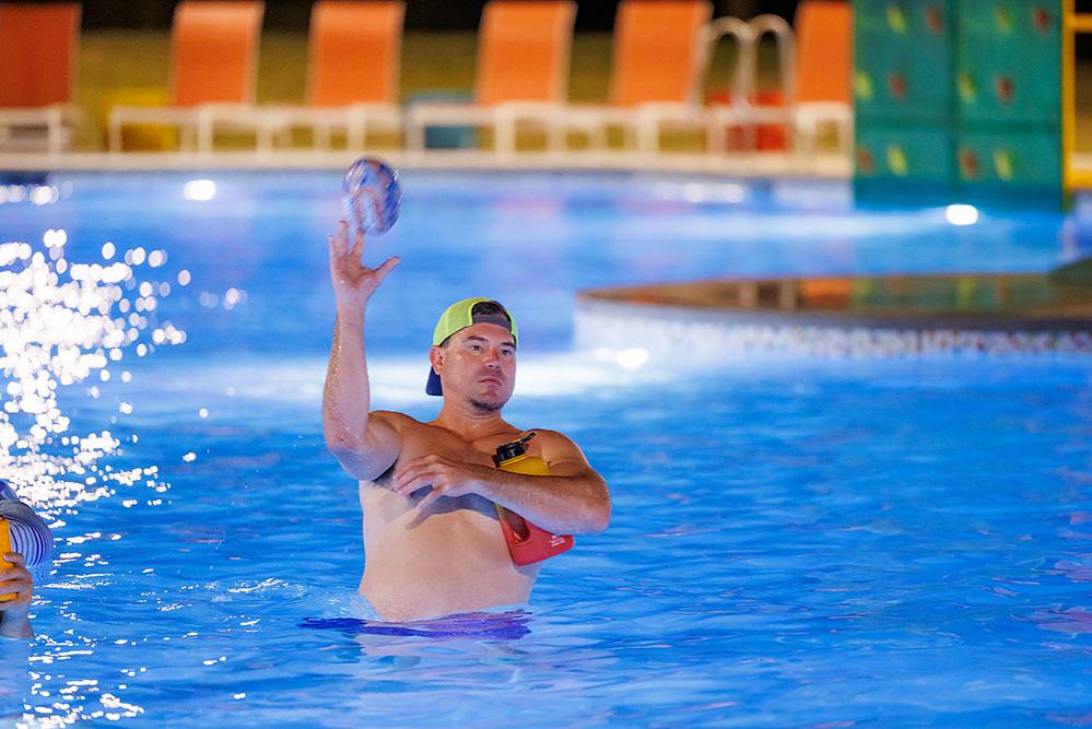 Jubilee - Music At The Pool Photo 42