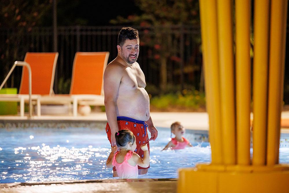 Jubilee - Music At The Pool Photo 18