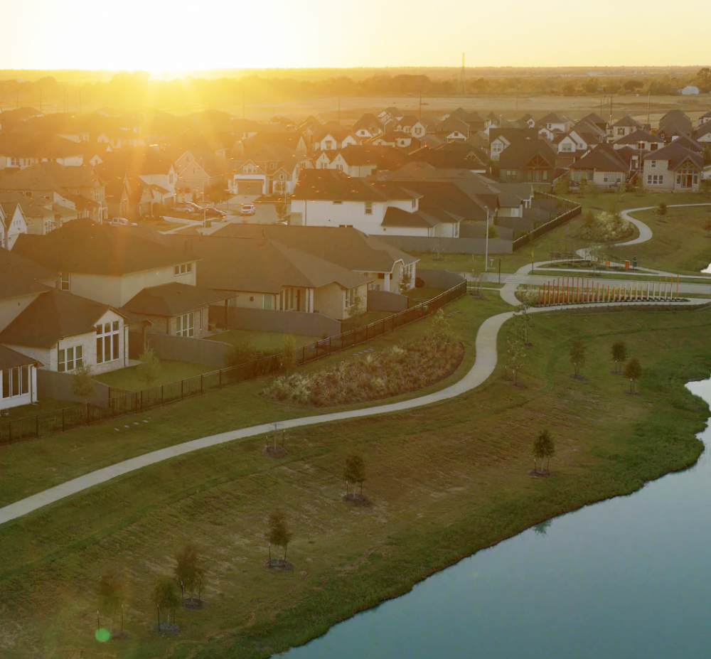 Little child touching cheeks at Jubilee